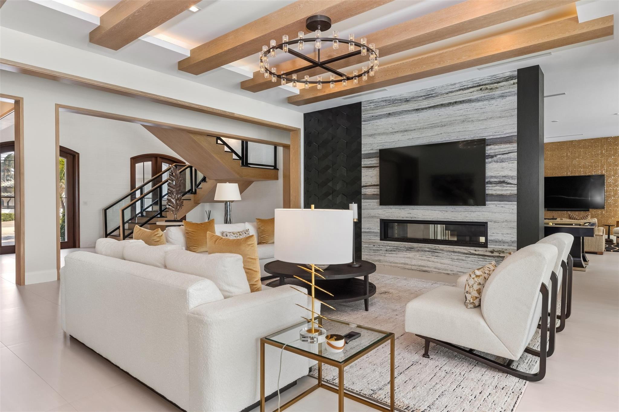 DEL LAGO ISLE - Residential