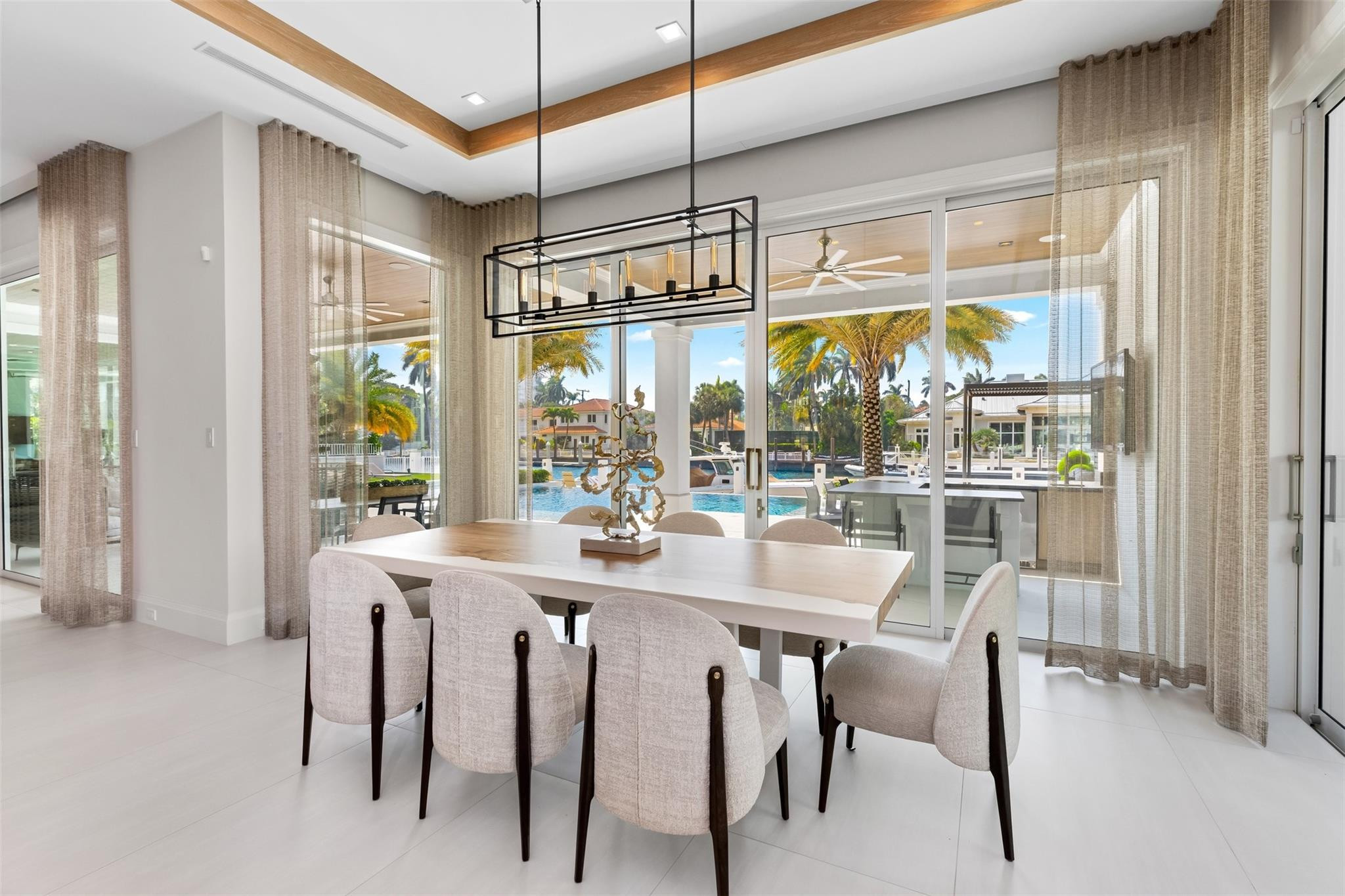 DEL LAGO ISLE - Residential