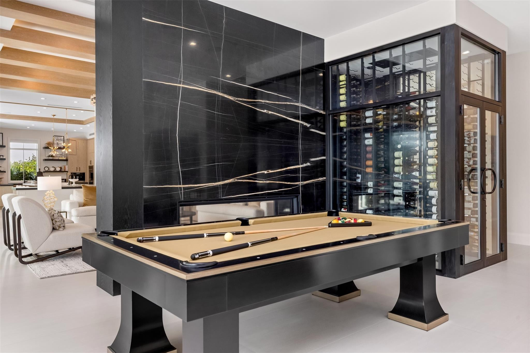 DEL LAGO ISLE - Residential