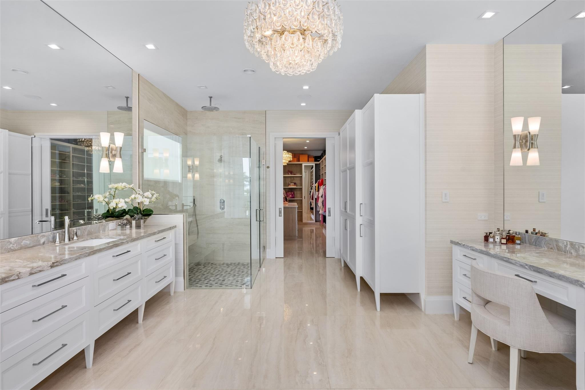 DEL LAGO ISLE - Residential