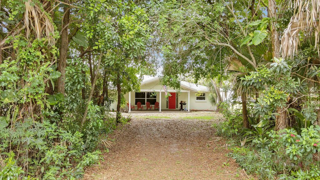 Photo of 16296 81st Lane N, The Acreage, FL 33470 (MLS # B26021412)