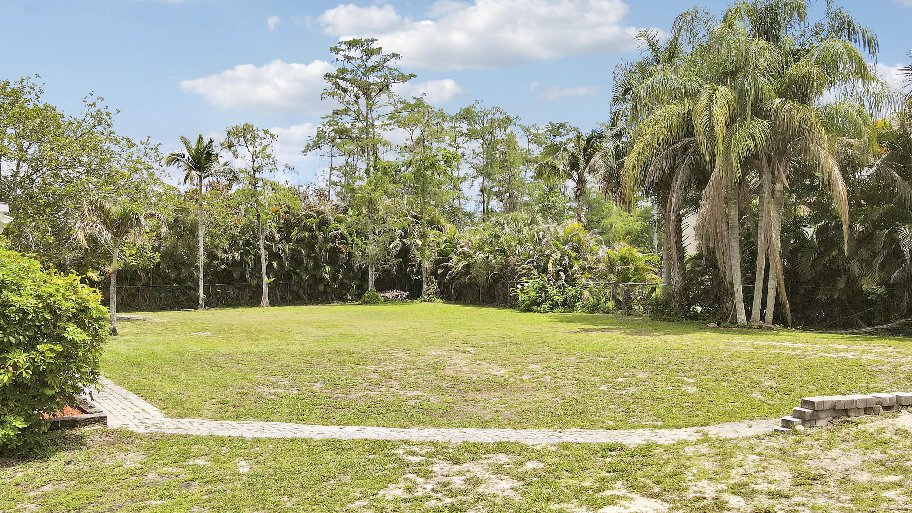 The Acreage - Residential