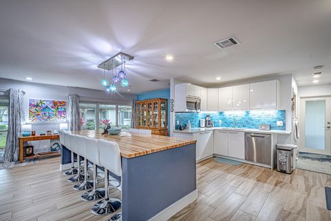 904 W Cypress Ln V-46 Pompano Beach FL 33069