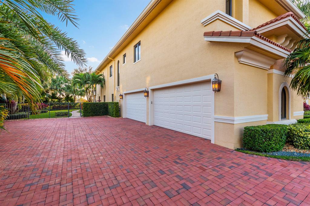 PARKLAND GOLF - Residential