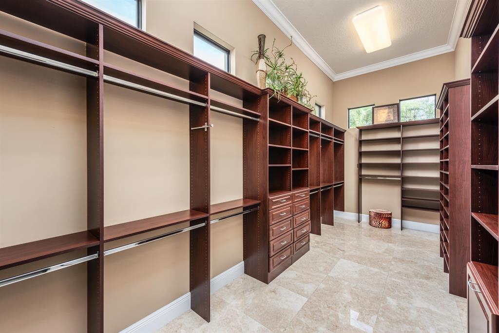 PARKLAND GOLF - Residential