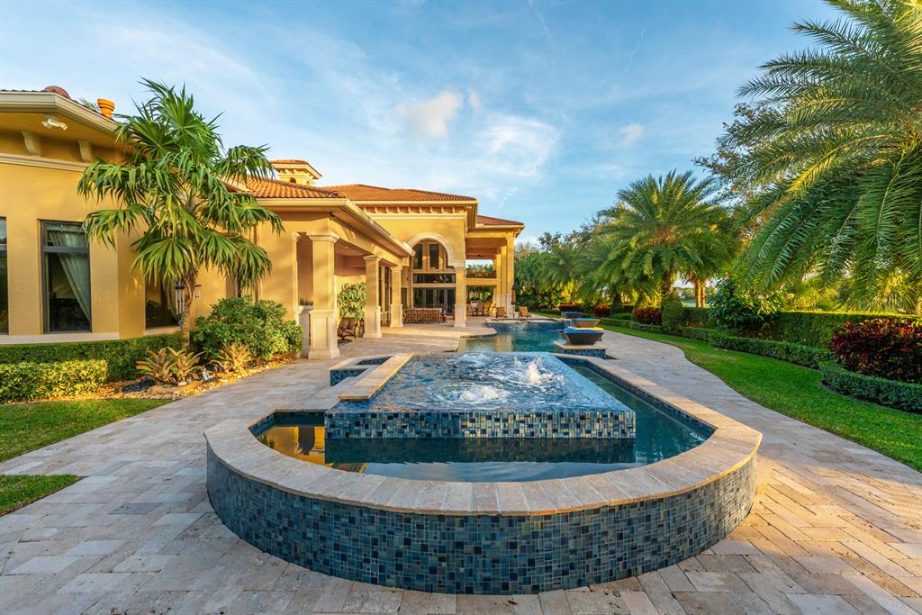 PARKLAND GOLF - Residential