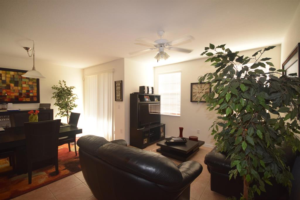 VILLAGE AT SWINTON SQUARE CONDO - Residential Lease