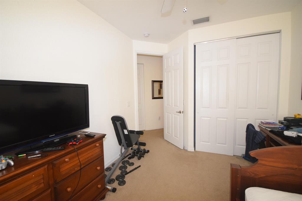 VILLAGE AT SWINTON SQUARE CONDO - Residential Lease