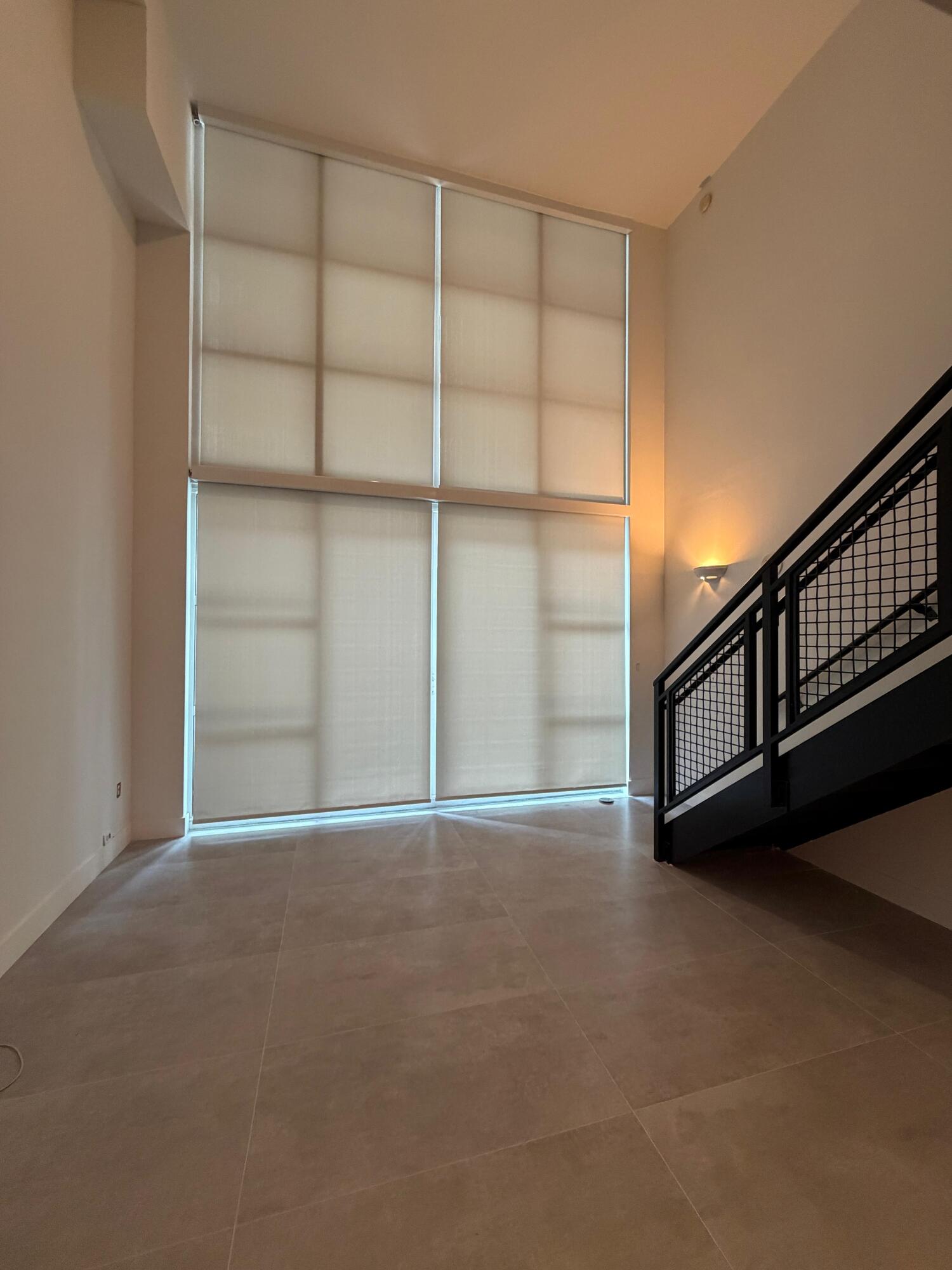 244 BISCAYNE Boulevard 645