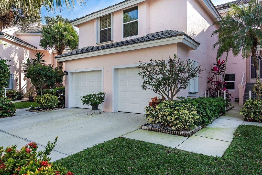Photo of 2601 Fairway Drive N, Jupiter, FL 33477 (MLS # R11114903)