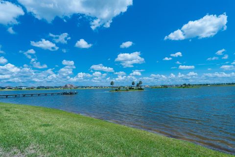 A home in Loxahatchee