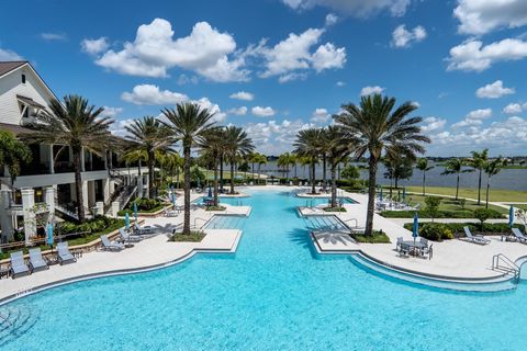 A home in Loxahatchee