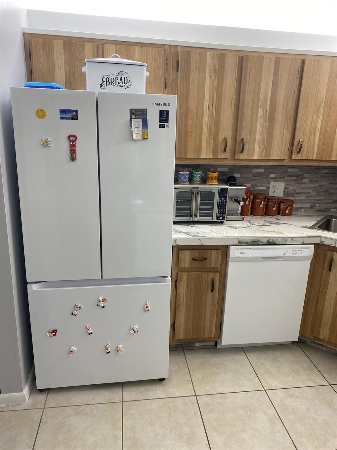 PINE RIDGE IV CONDO - Residential Lease