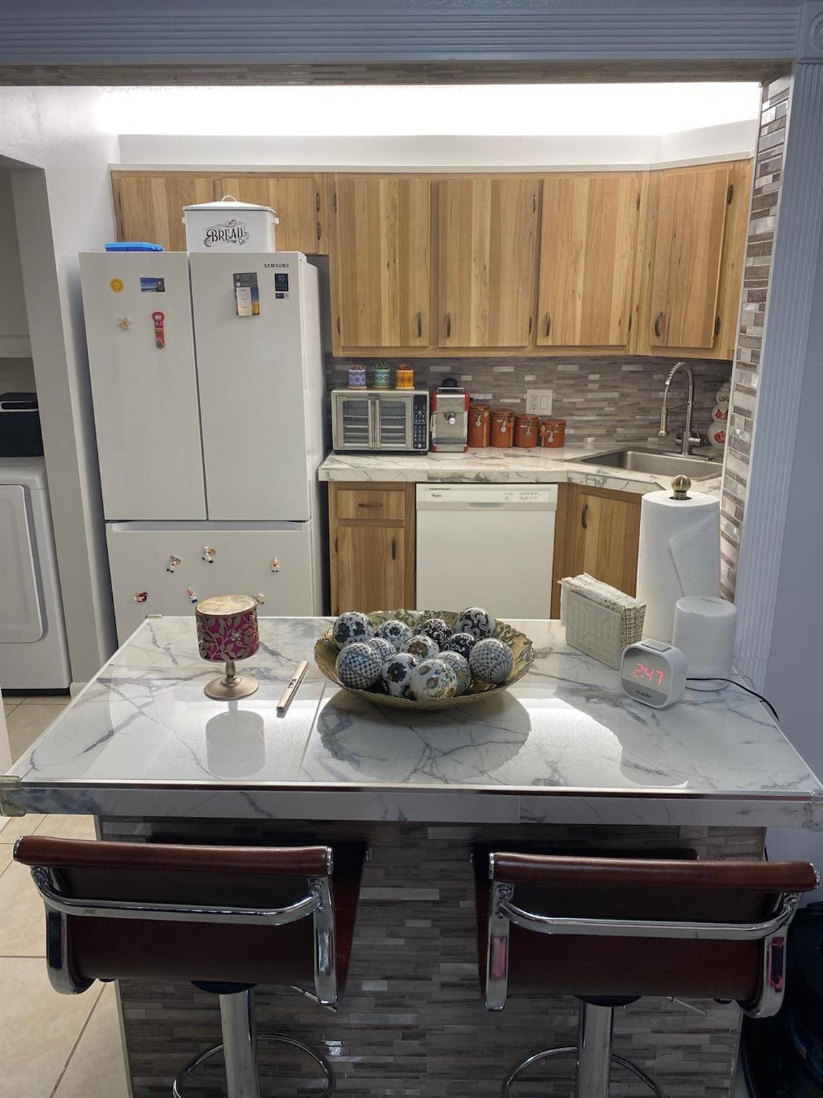 PINE RIDGE IV CONDO - Residential Lease