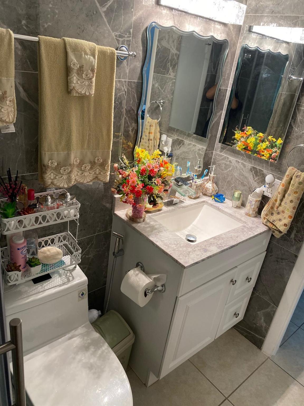 PINE RIDGE IV CONDO - Residential Lease