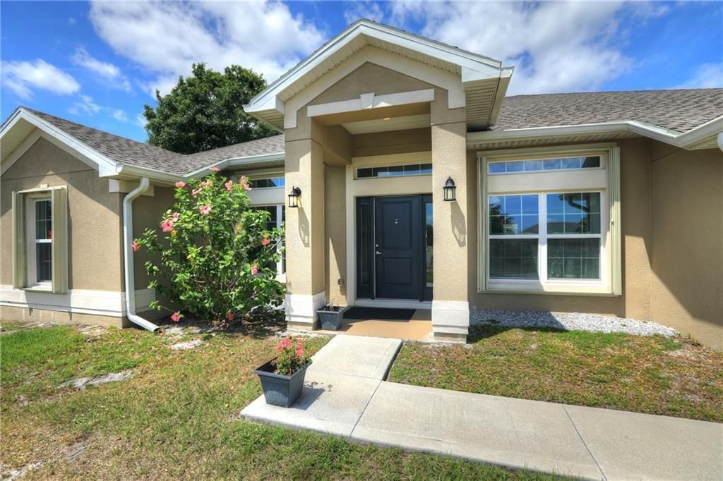 Photo of 1351 Laconia Street, Sebastian, FL 32958 (MLS # R11084036)
