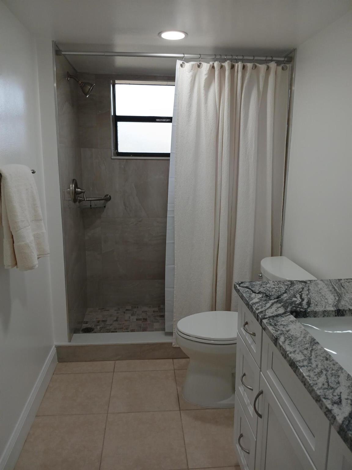 SUNRISE OF PALM BEACH CON - Residential Lease