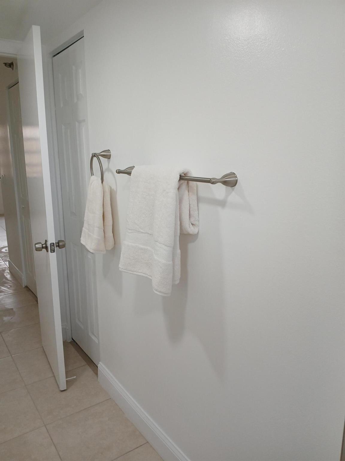 SUNRISE OF PALM BEACH CON - Residential Lease