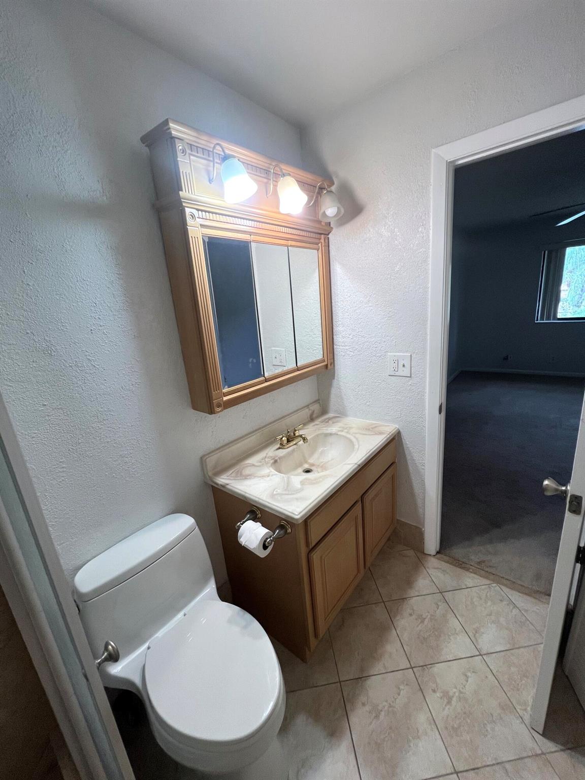 GLENBROOK CONDO - Residential