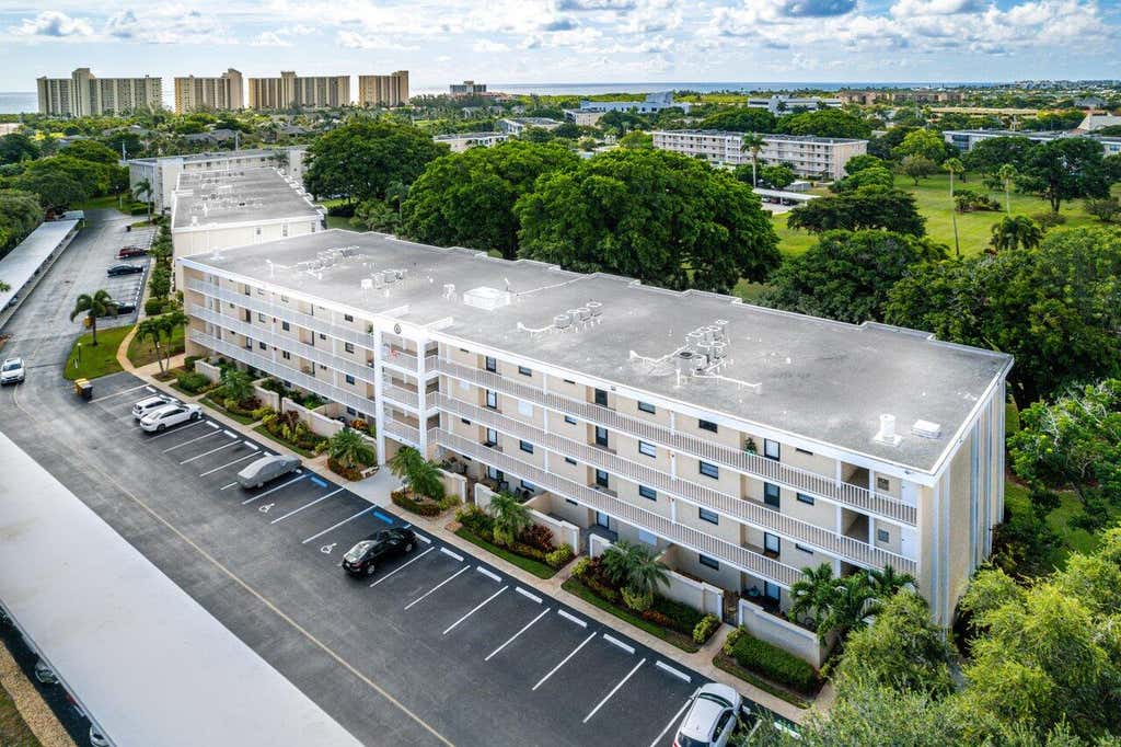 Photo of 300 N Highway A1a #103o, Jupiter, FL 33477 (MLS # R10945822)