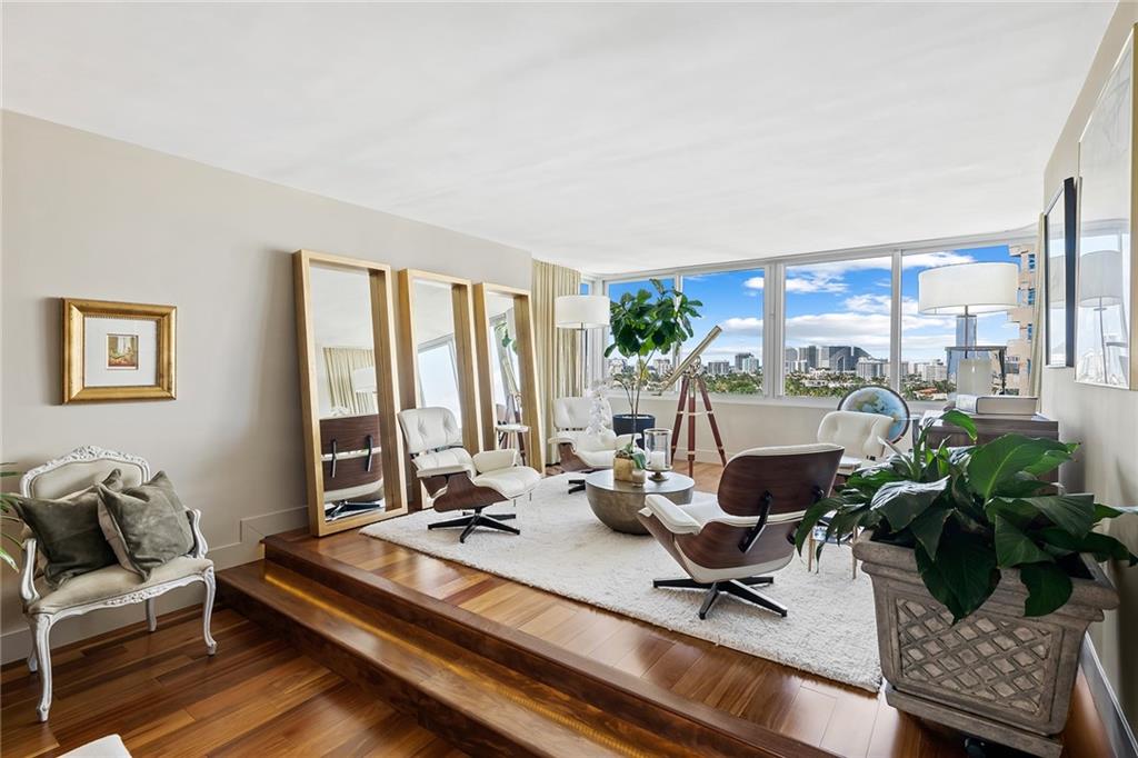 The Four Seasons - Residential