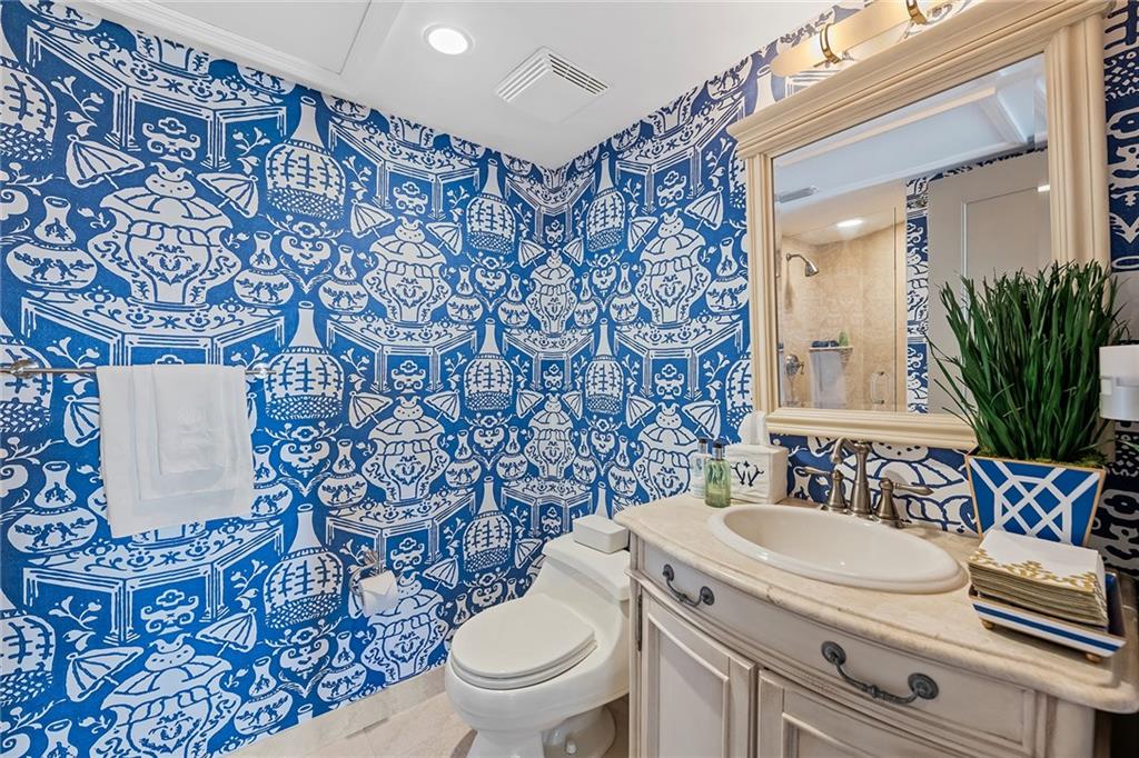 The Four Seasons - Residential