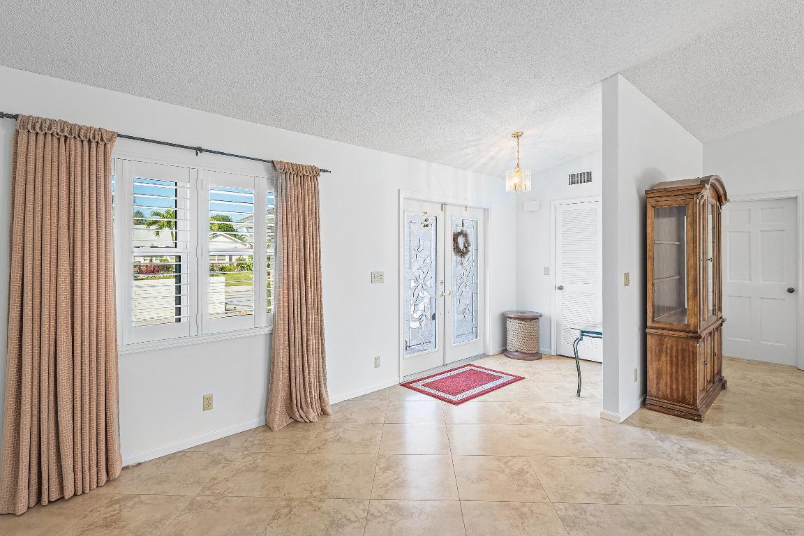 P T V, PINE TREE VILLAGE - Residential