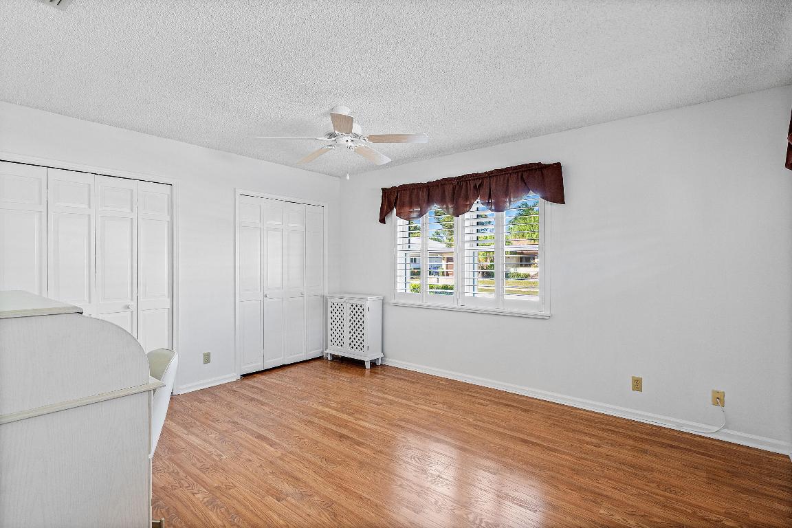 P T V, PINE TREE VILLAGE - Residential