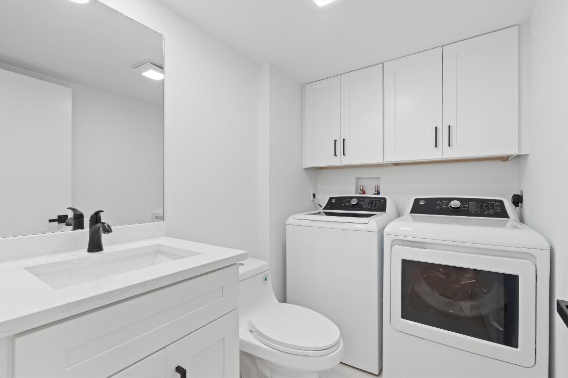 DELRAY OAKS WEST CONDO - Residential