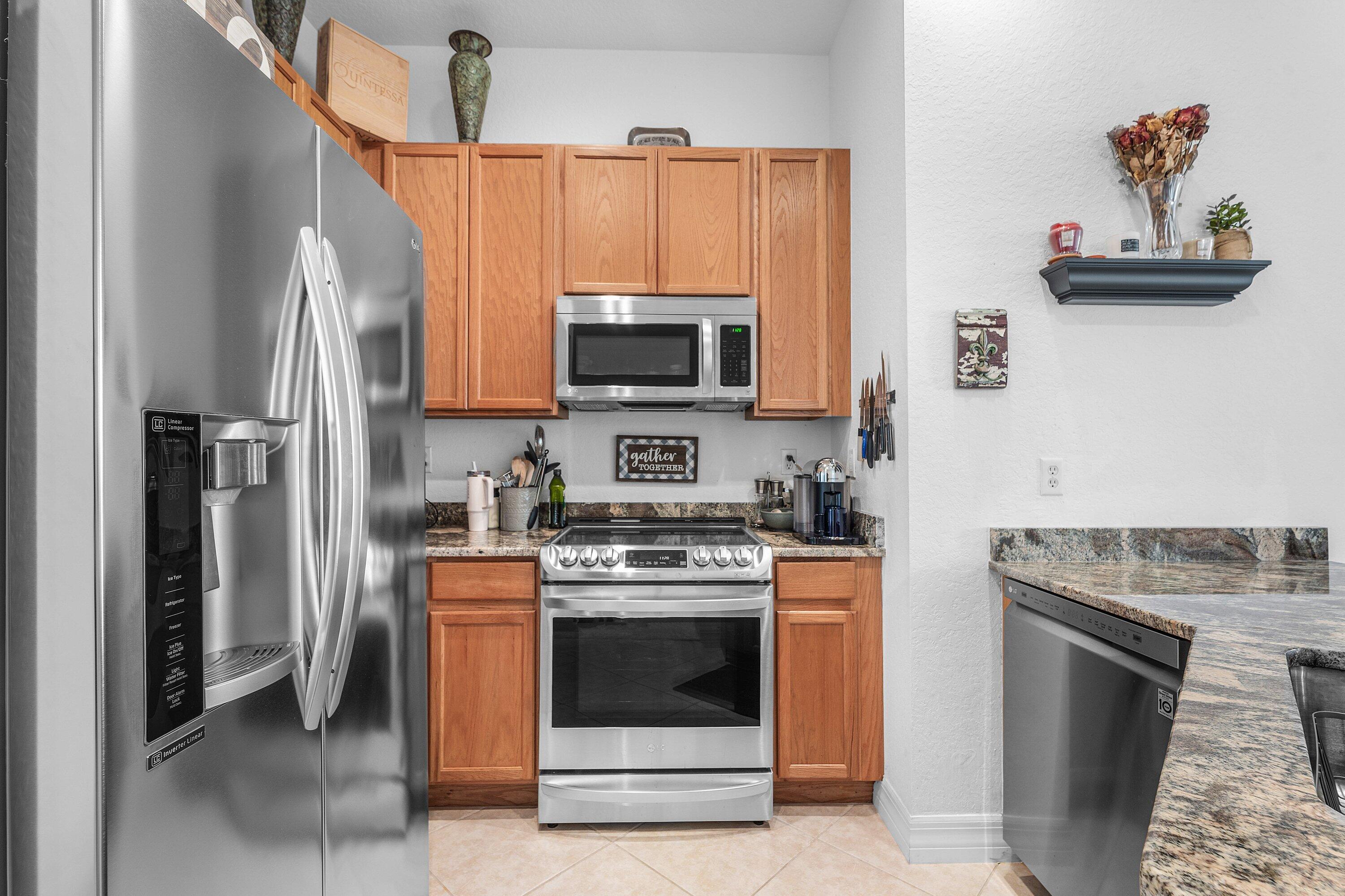 LEGENDS AT THE GARDENS CONDO - Residential