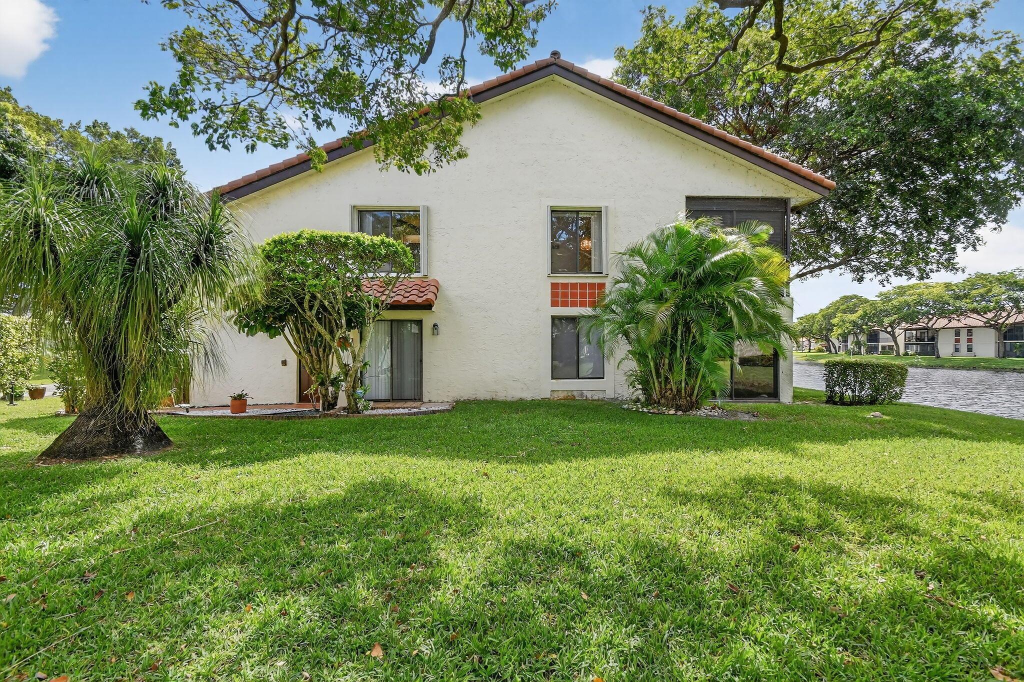 PALM CHASE CONDO - Residential