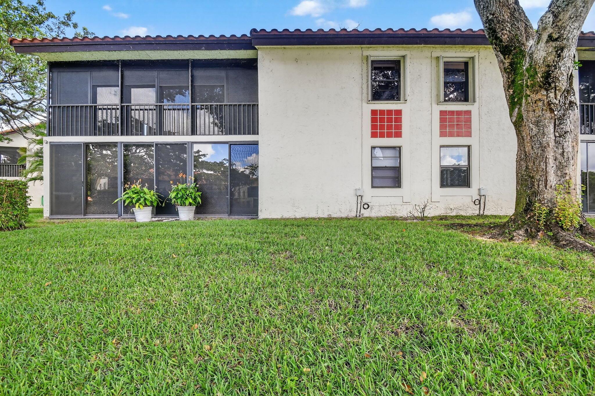 PALM CHASE CONDO - Residential