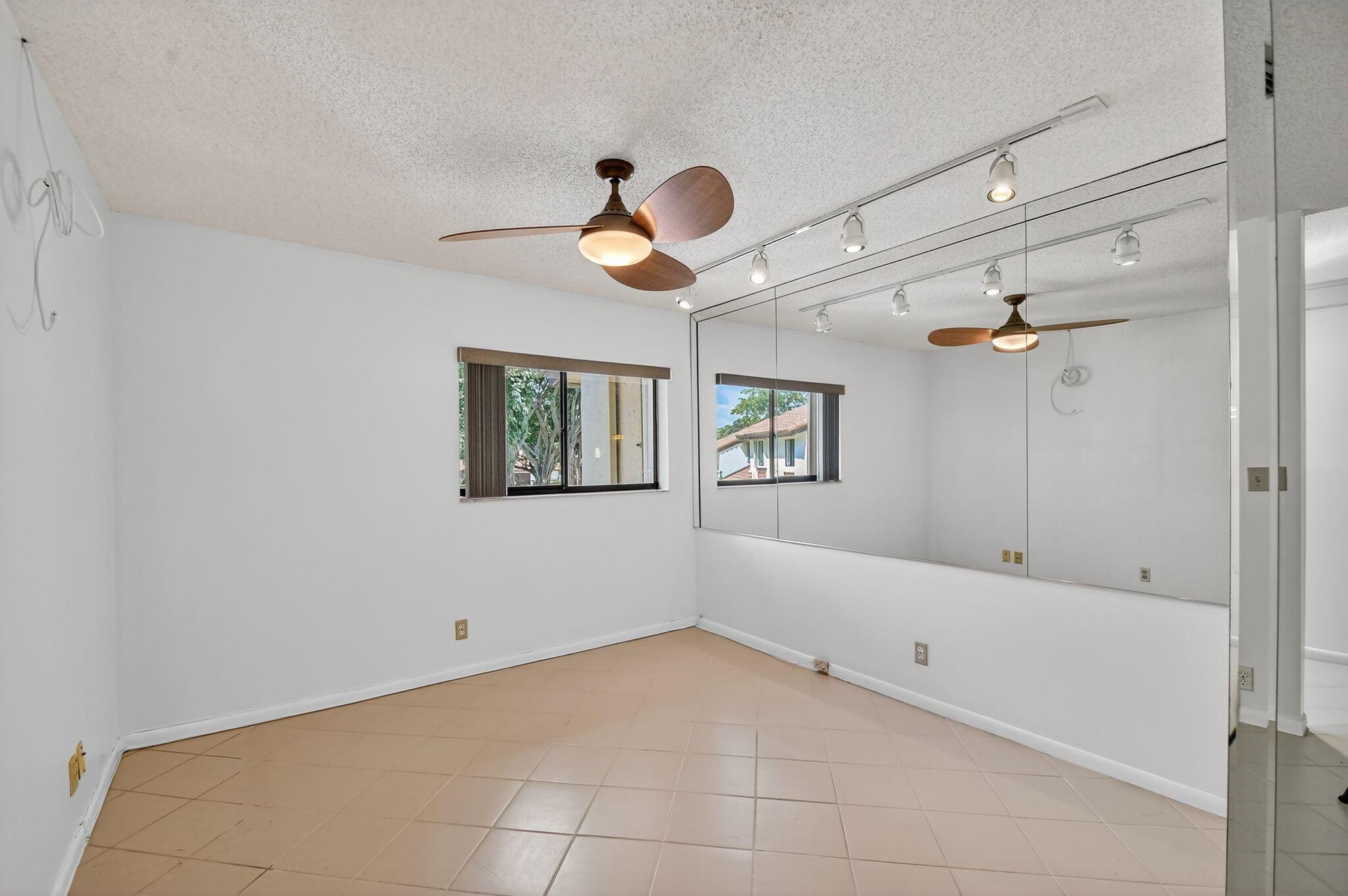 PALM CHASE CONDO - Residential