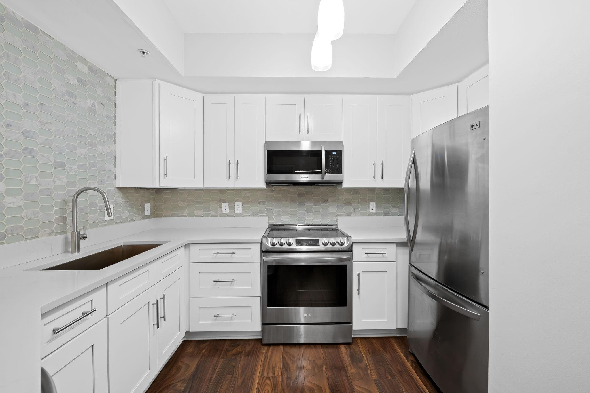 Lauderdale One Condo - Residential