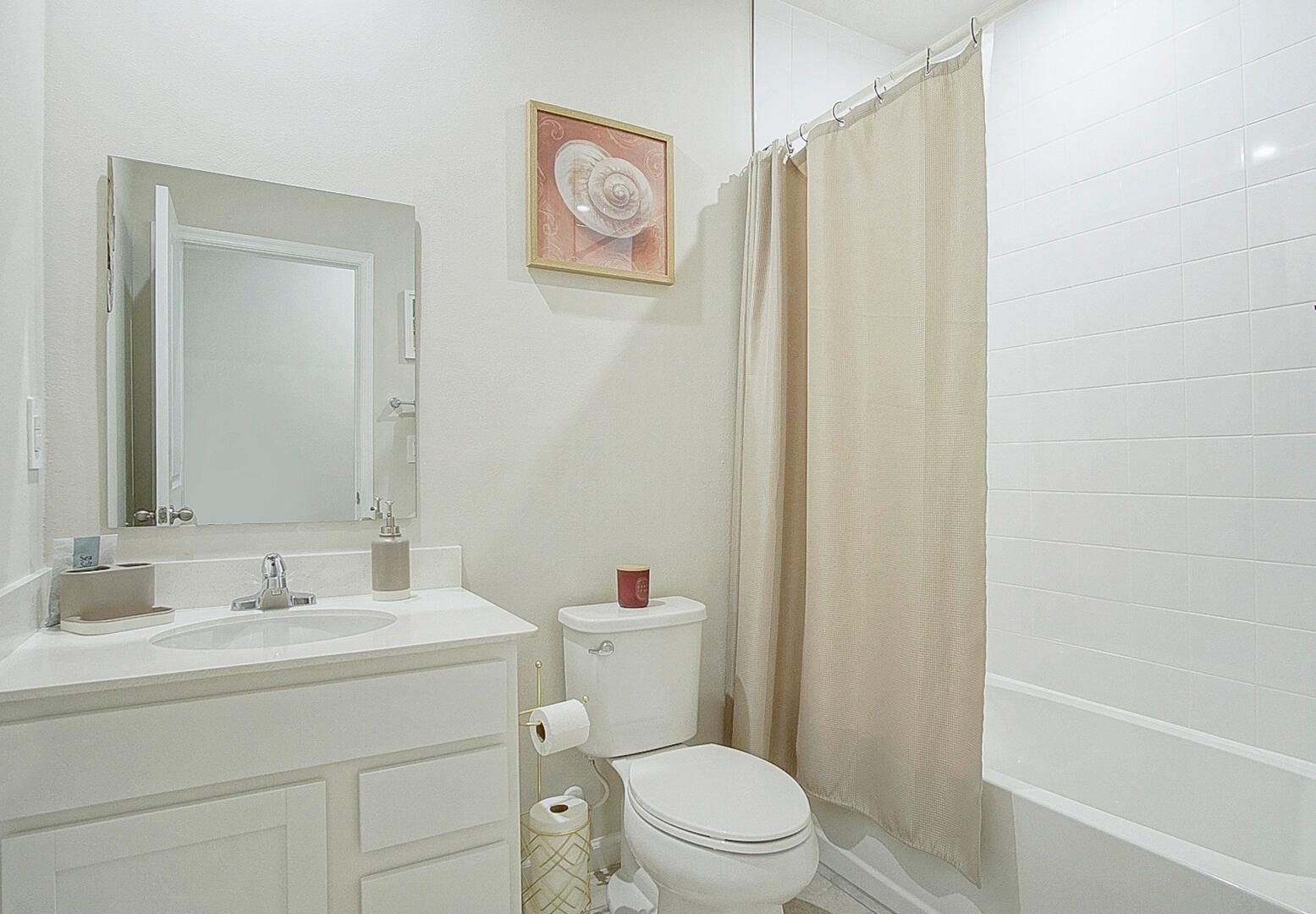 AVALON CROSSING PHASE II - Residential Lease