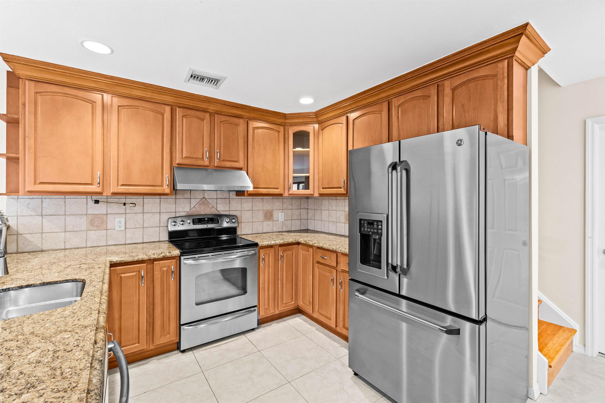 5465 Monterey Circle E
