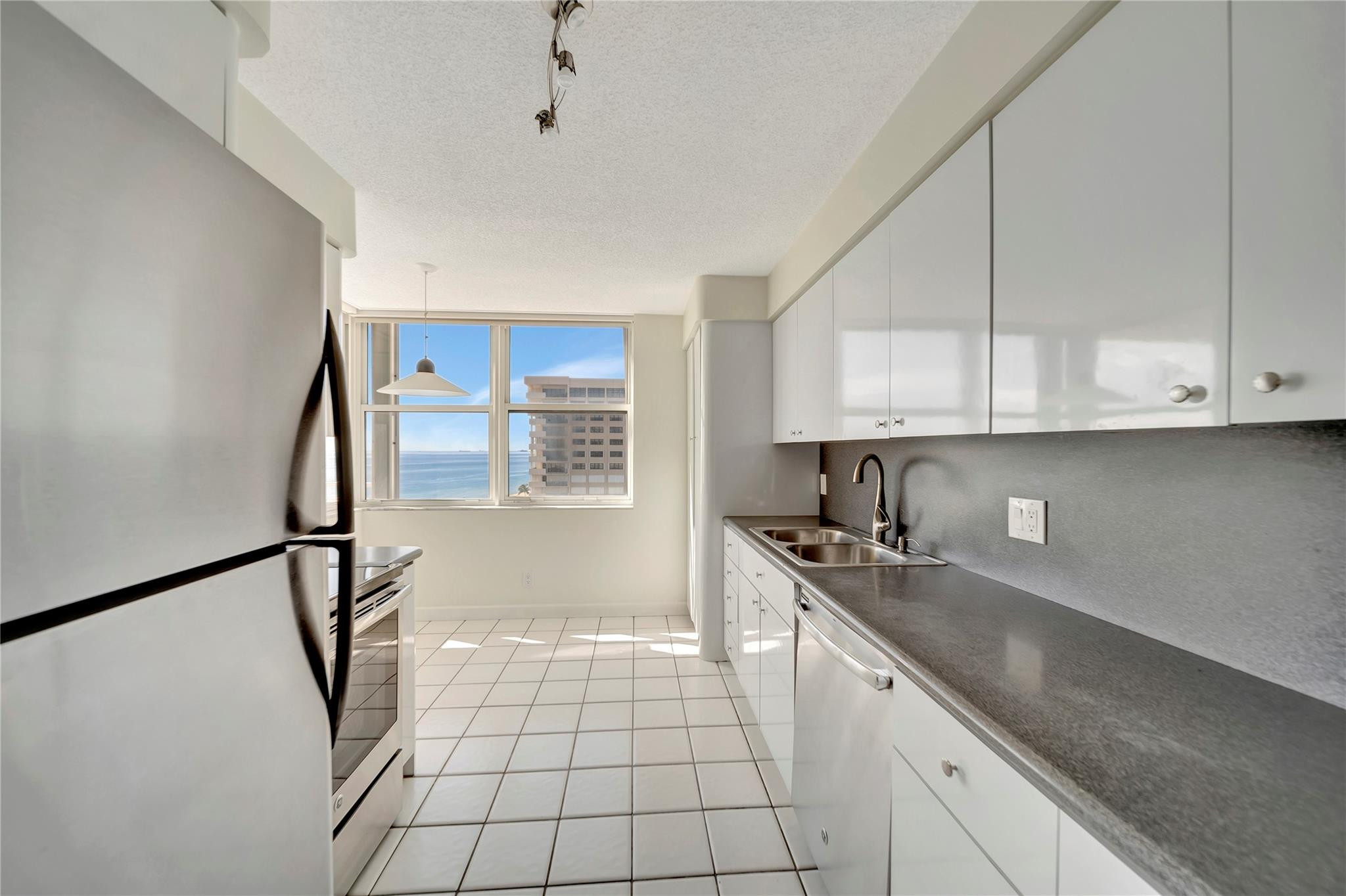 SEA RANCH LAKES NORTH CONDO - Residential Lease
