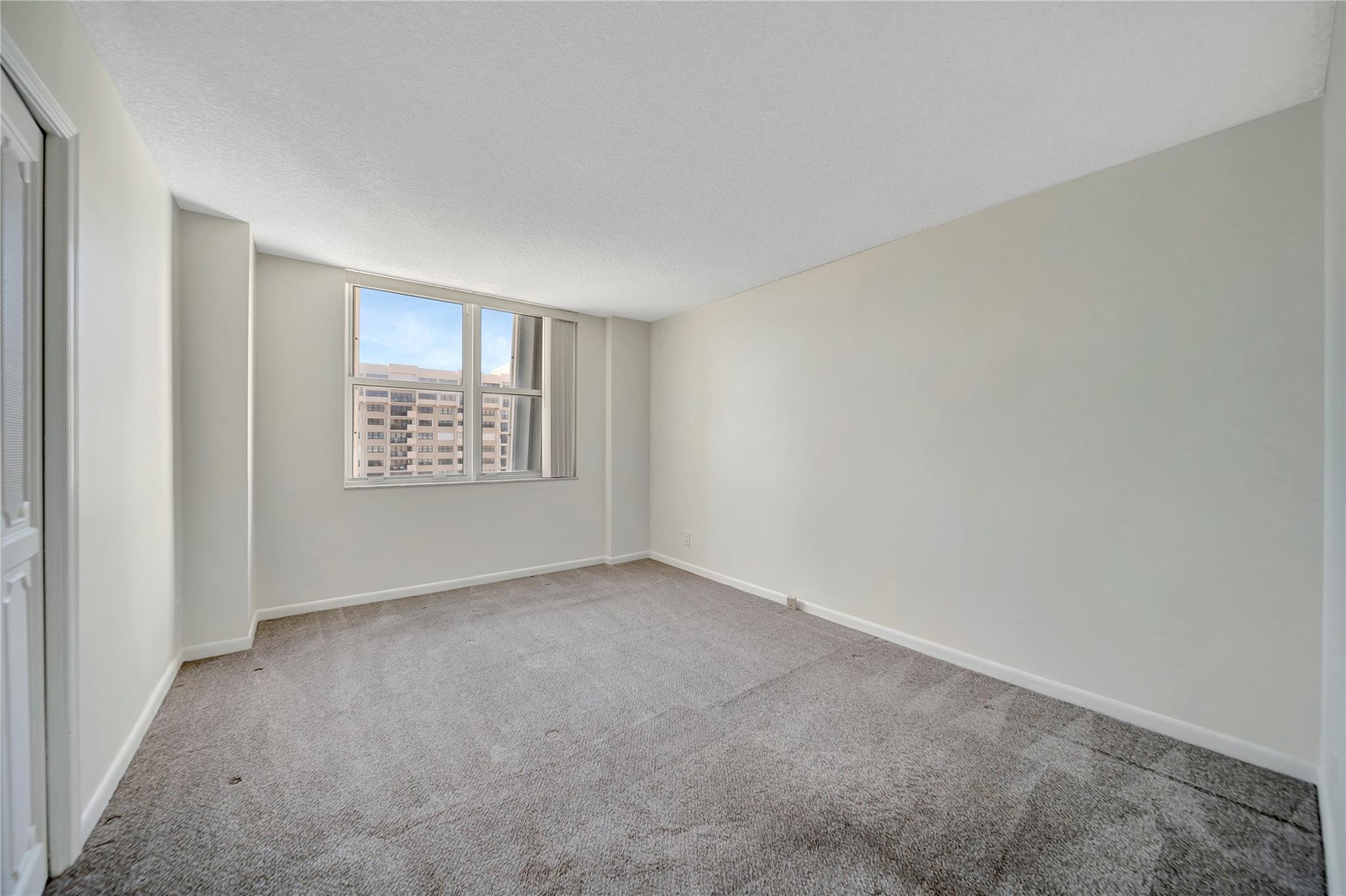 SEA RANCH LAKES NORTH CONDO - Residential Lease