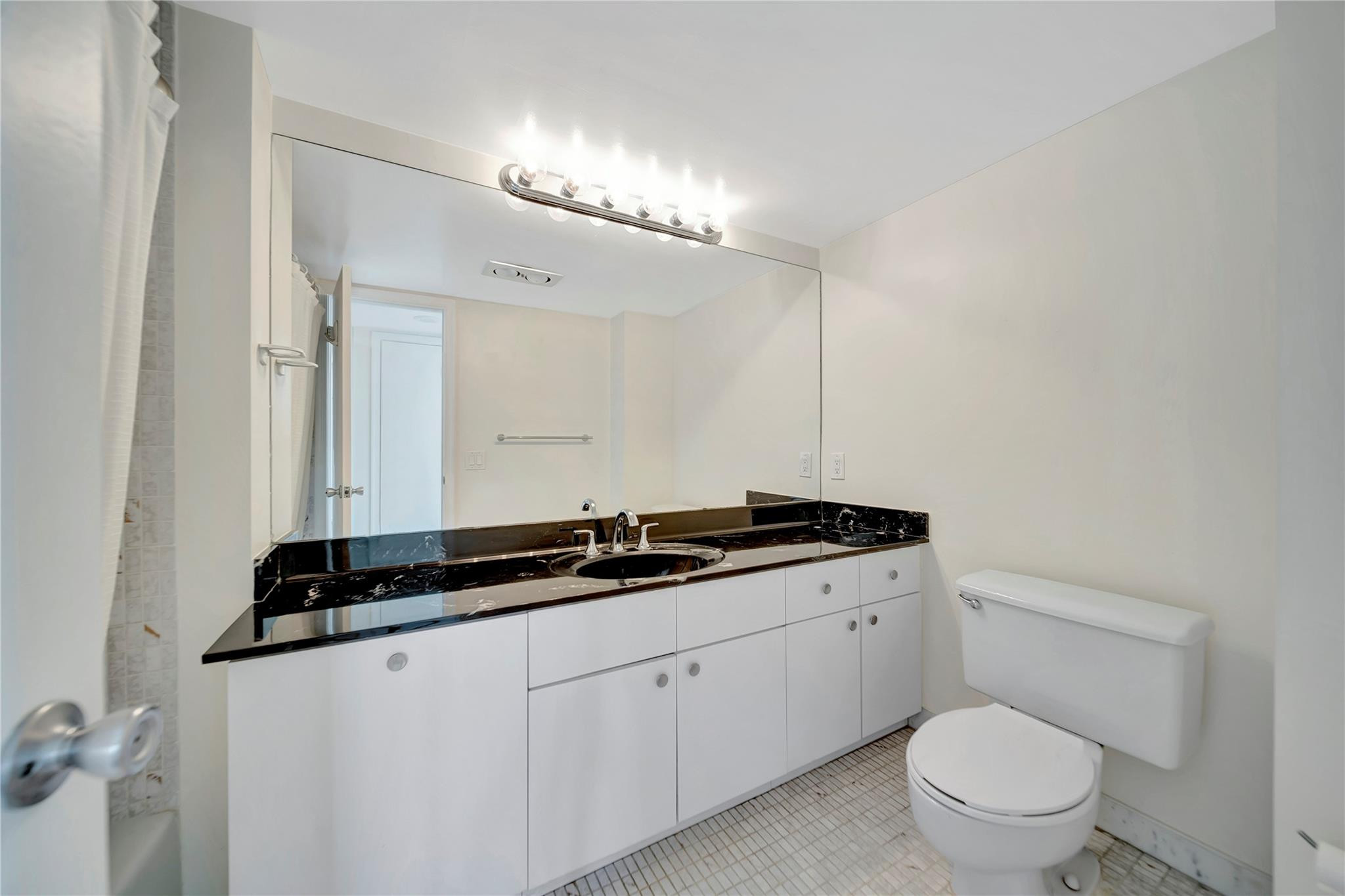 SEA RANCH LAKES NORTH CONDO - Residential Lease
