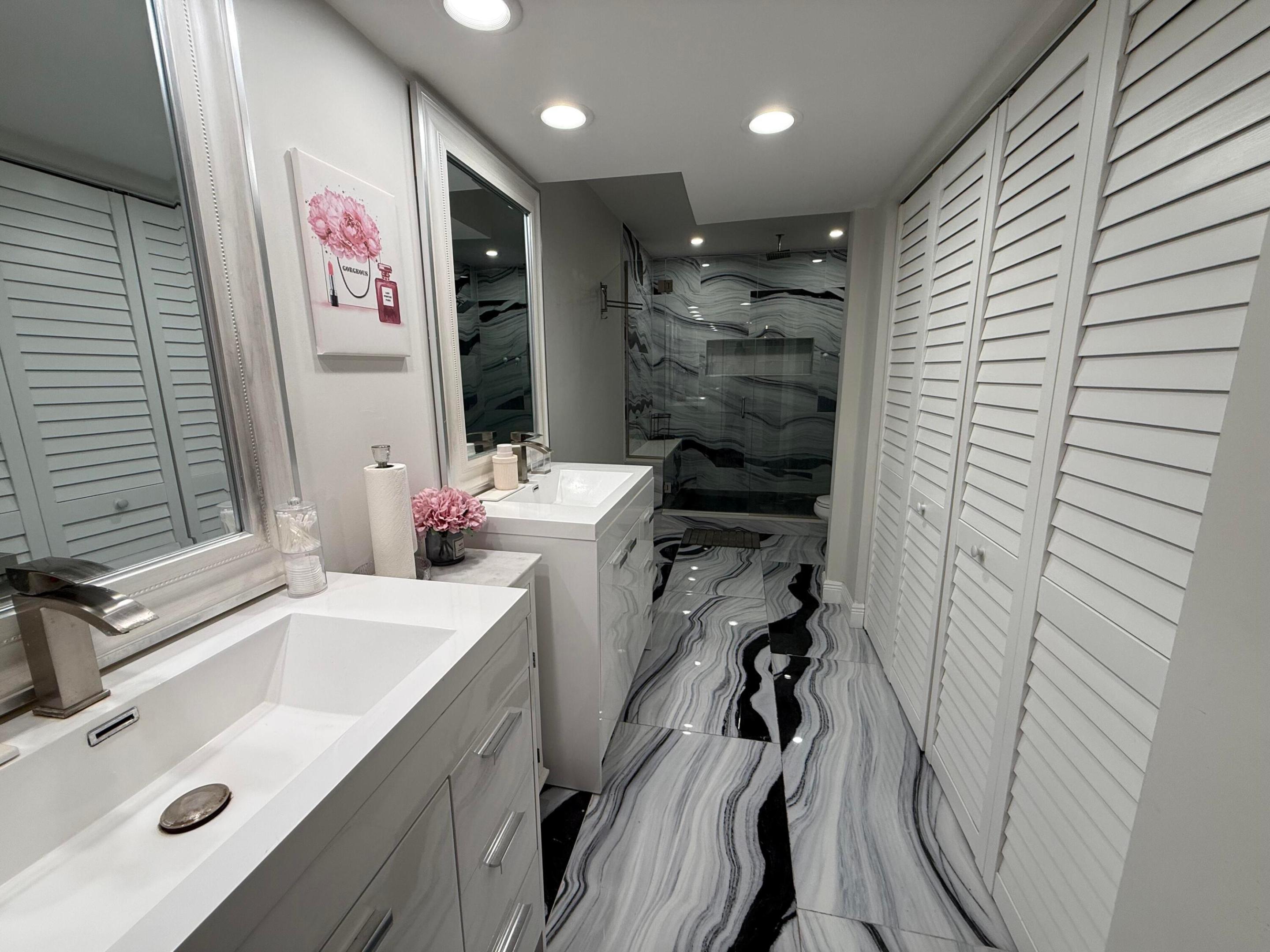 IRONWEDGE SEC II - Residential