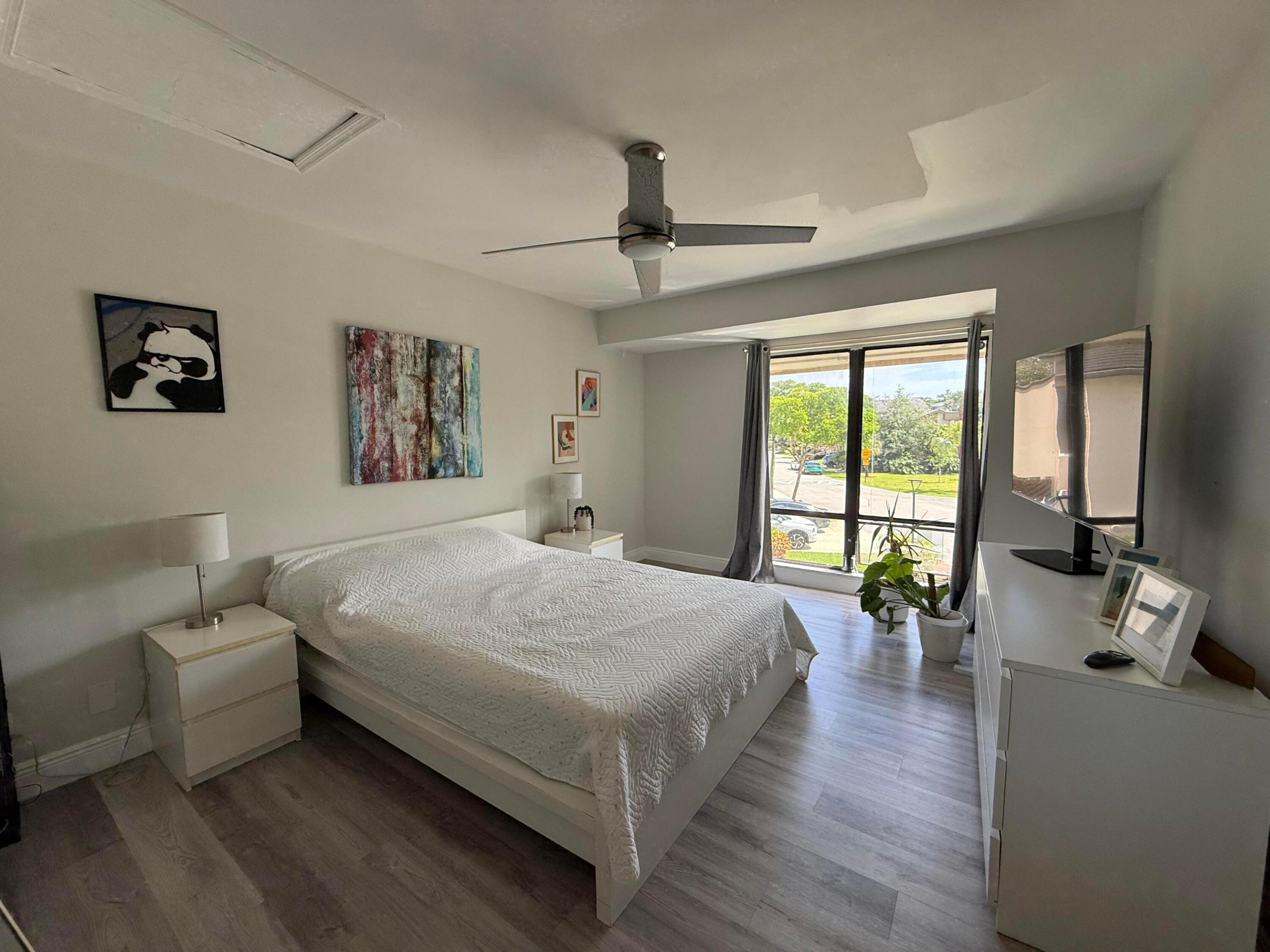 IRONWEDGE SEC II - Residential