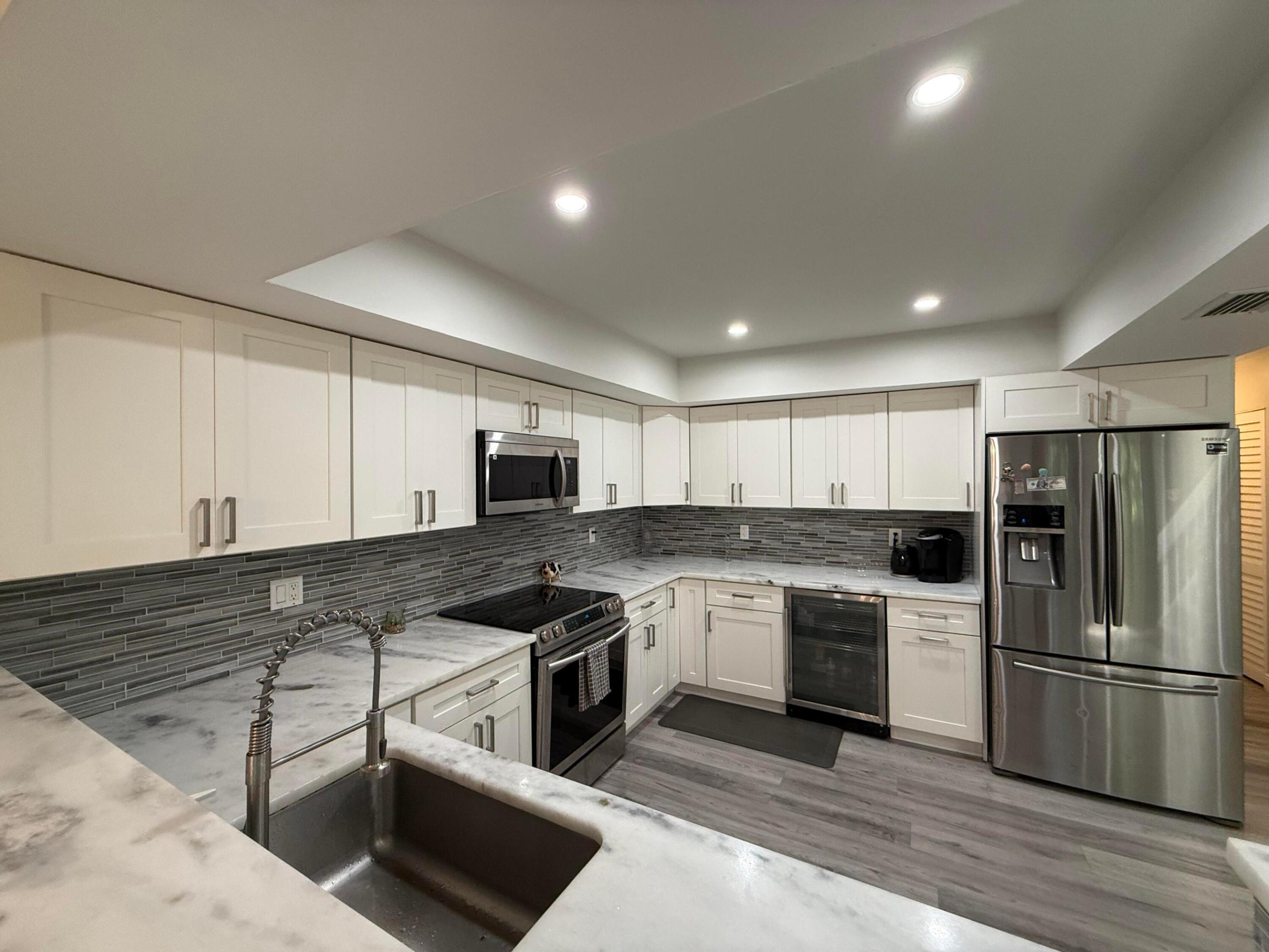 IRONWEDGE SEC II - Residential