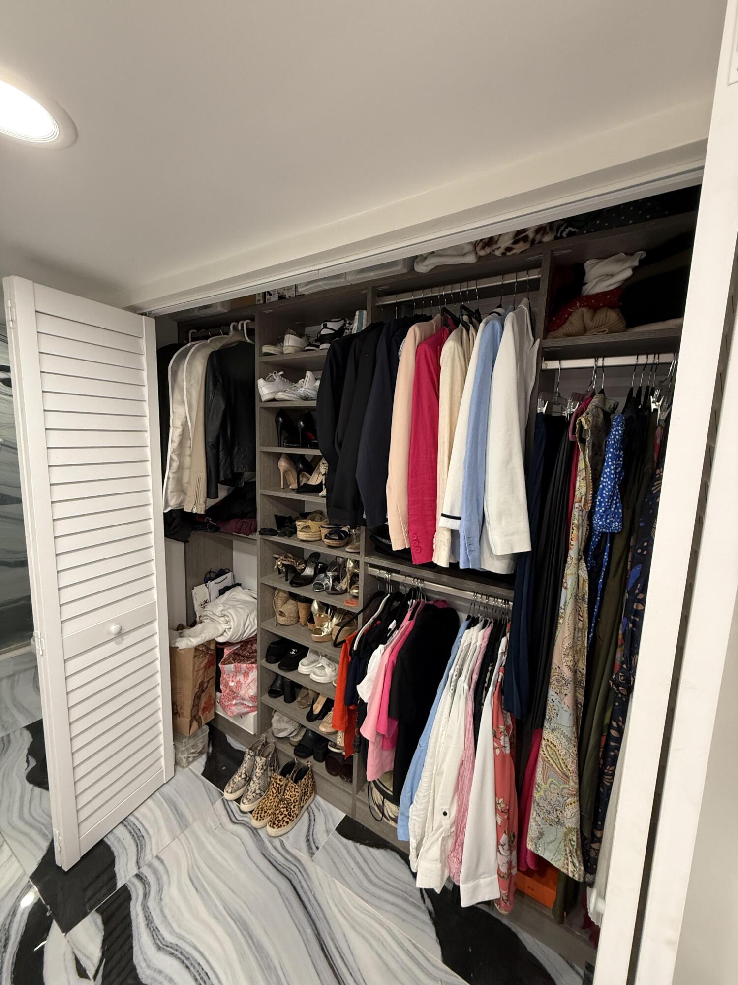 IRONWEDGE SEC II - Residential