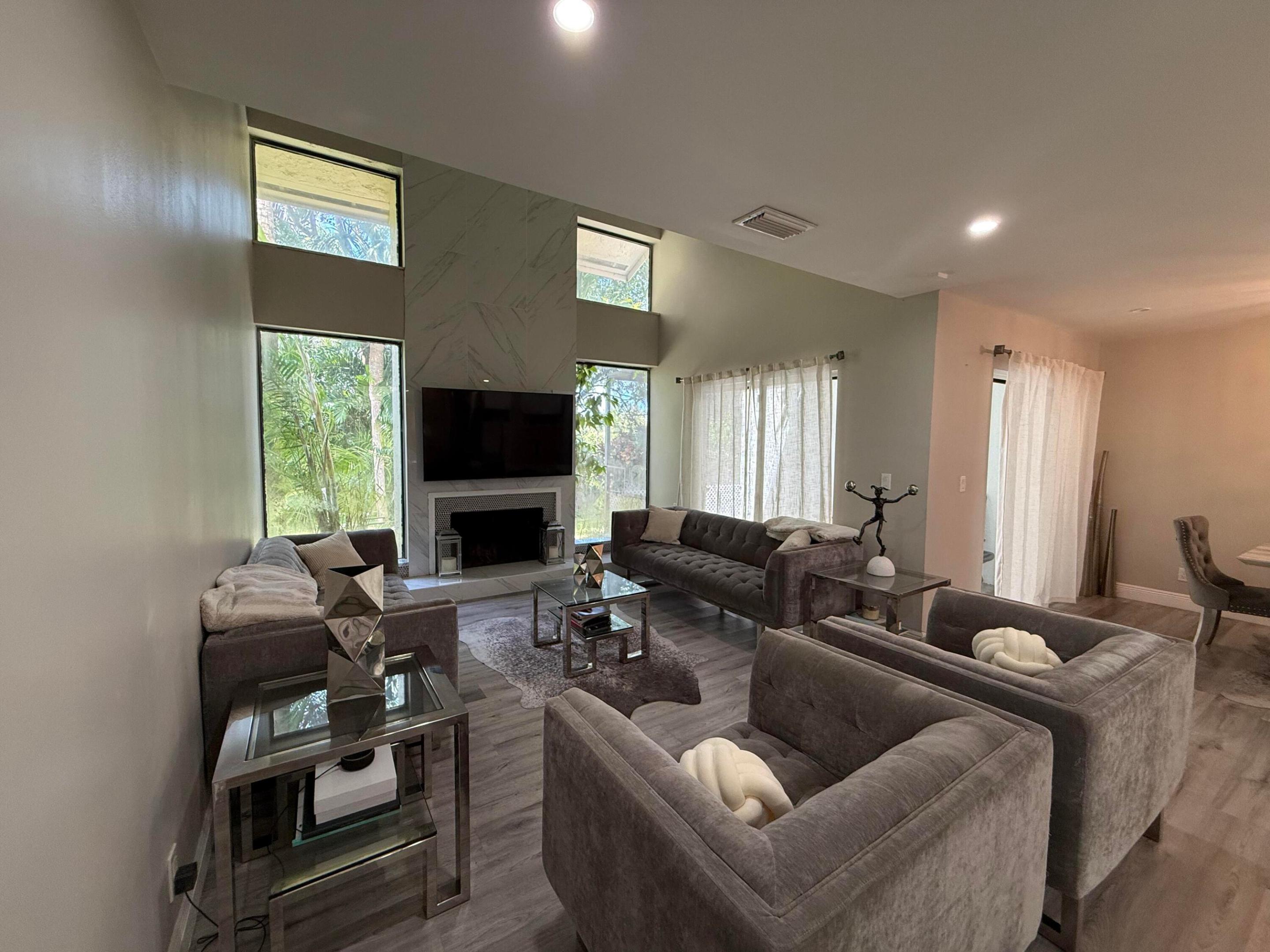 IRONWEDGE SEC II - Residential