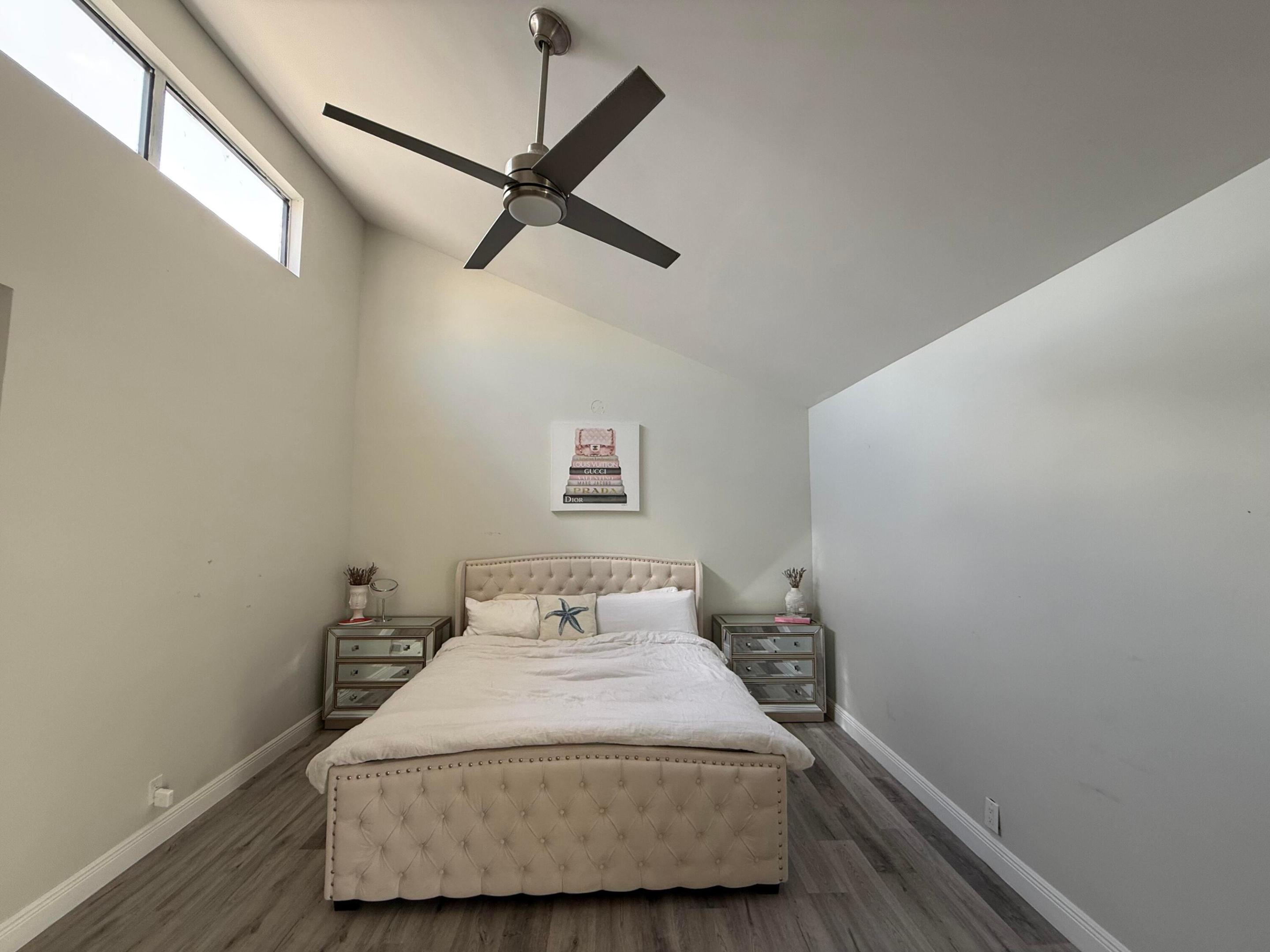 IRONWEDGE SEC II - Residential