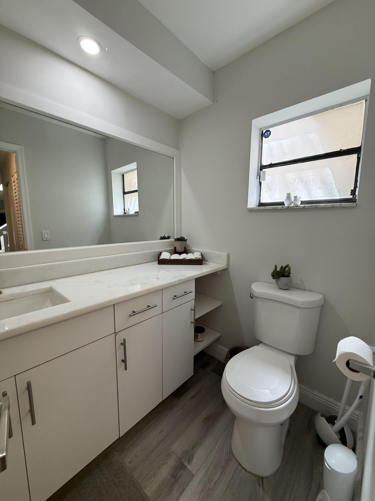 IRONWEDGE SEC II - Residential