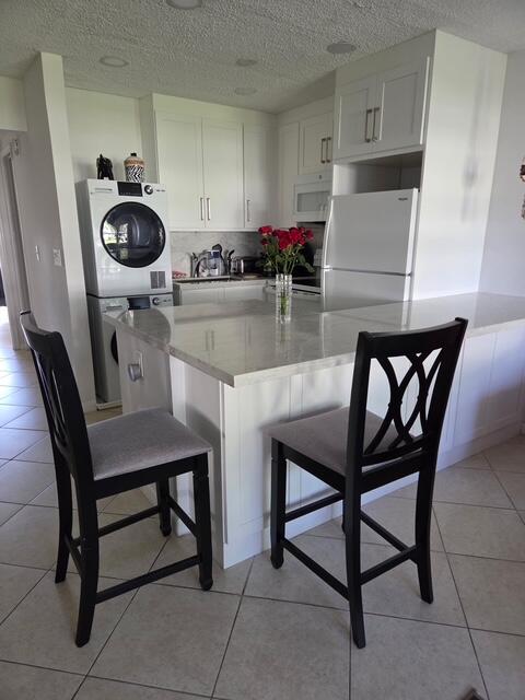 View photos, virtual tours, details... 460 Horizons W 111