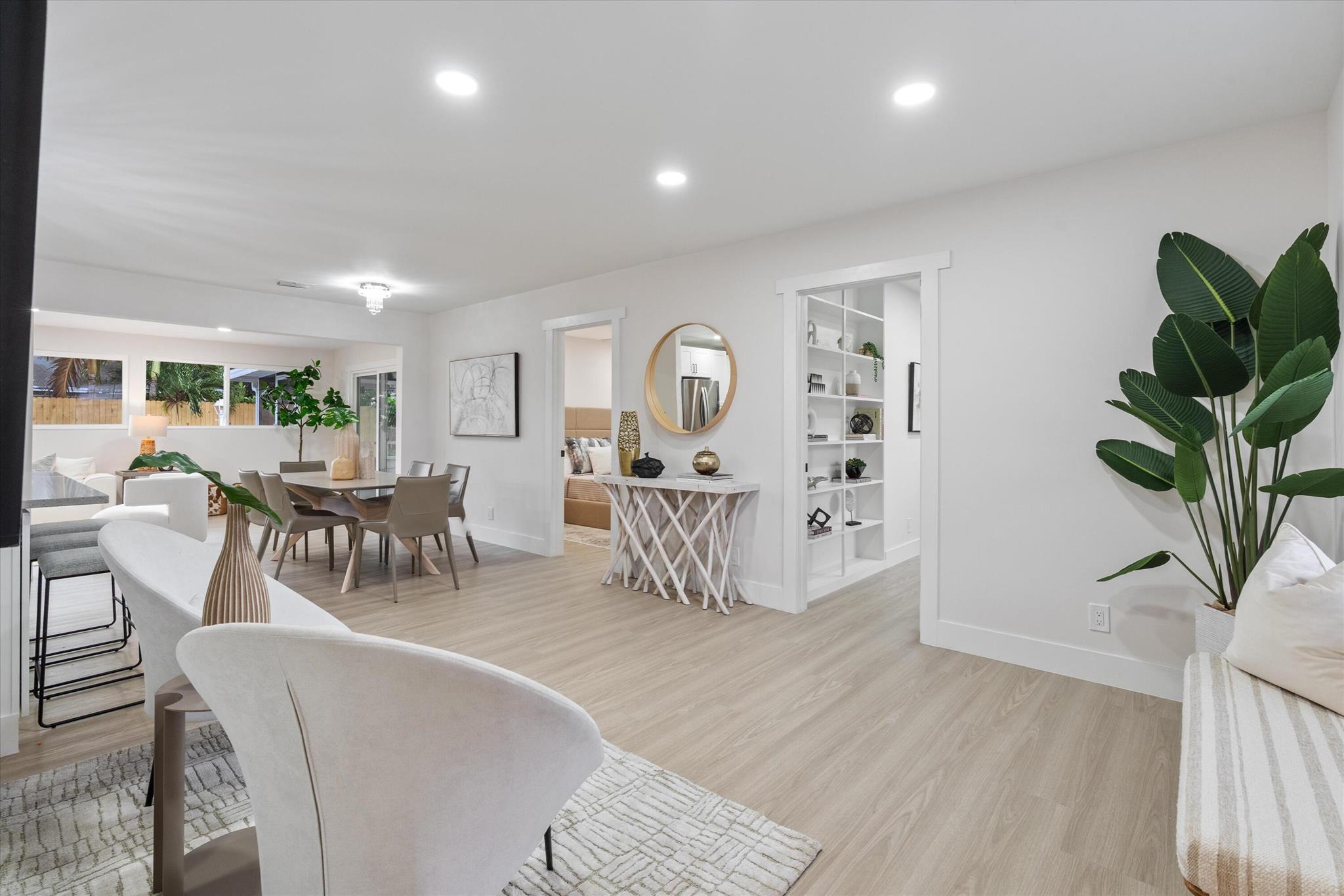 914 Orange Drive