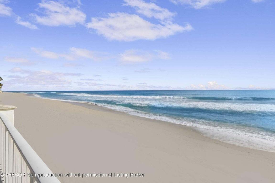 BARCLAY CONDO - Residential