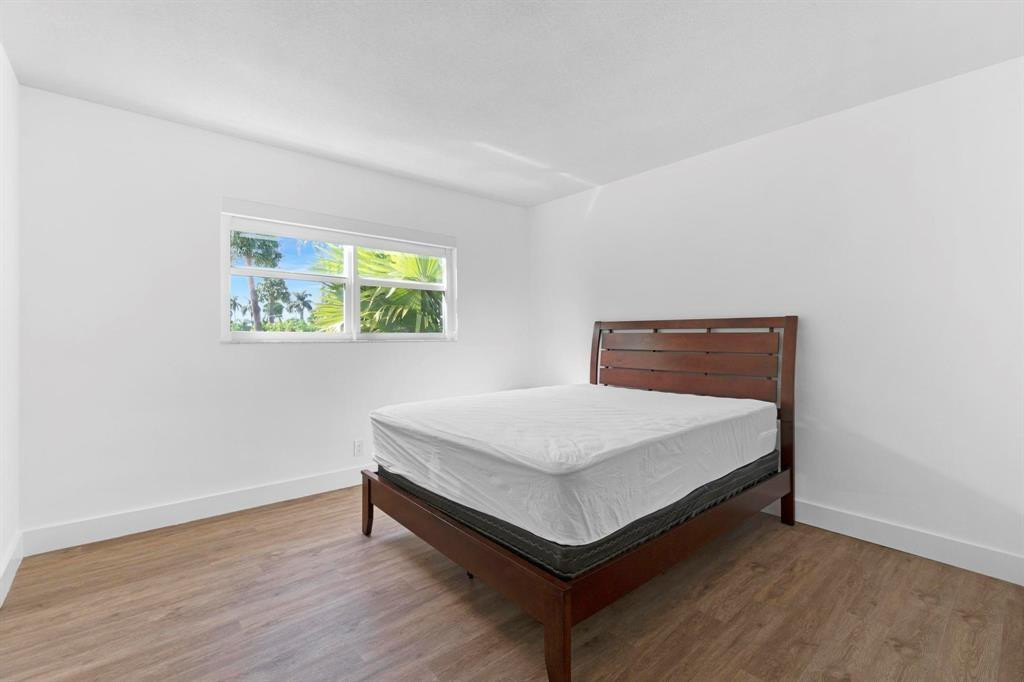 Whittier Towers Apts Asso - Residential Lease